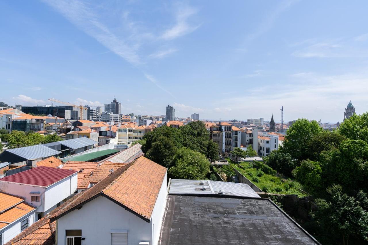 Cozy Sunny Flats By Hostwise Apartment Porto Exterior photo