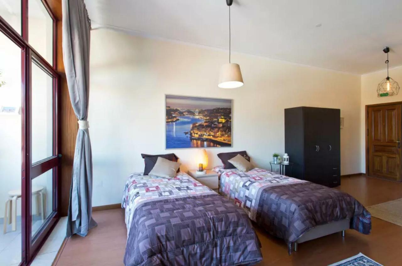 Cozy Sunny Flats By Hostwise Apartment Porto Exterior photo