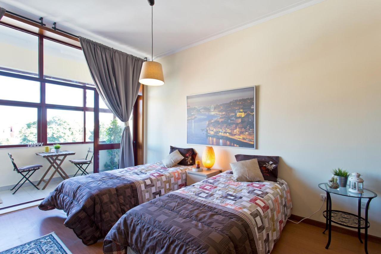 Cozy Sunny Flats By Hostwise Apartment Porto Exterior photo
